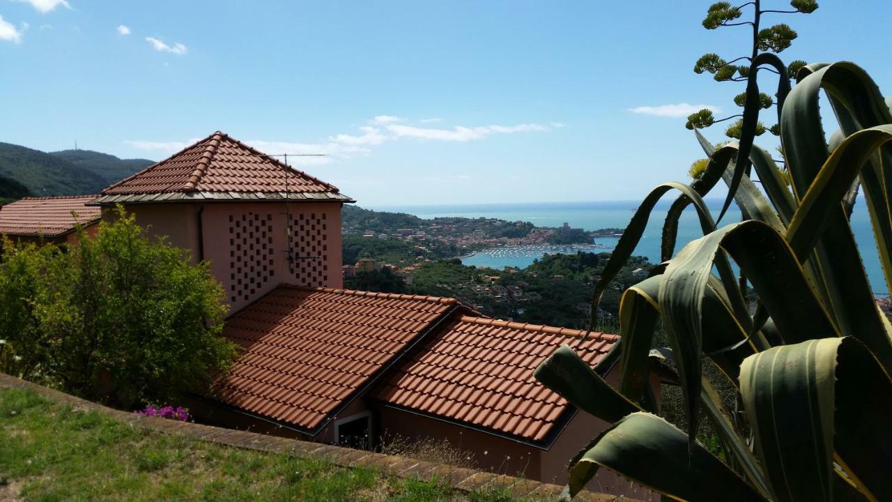 Agave Di Lerici Villa ภายนอก รูปภาพ